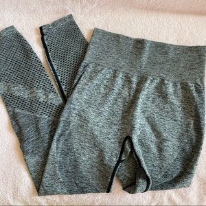 Gray Seamless Victoria’s Secret PINK Leggings
